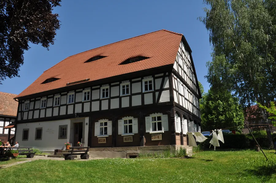 Vorderansicht Dorfgemeinschaftshaus